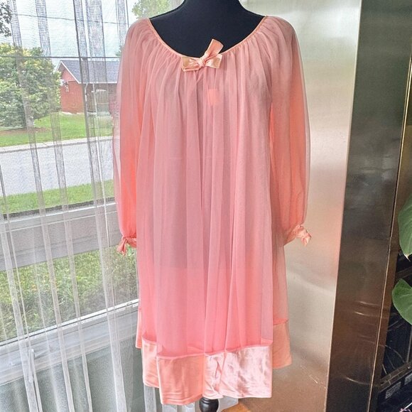 Vintage 1960s peignoir, coral open back robe, wide satin trim & ribbon details - Picture 1 of 10